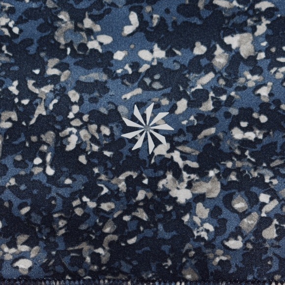 Athleta Sandstone Stash Pocket Salutation Leggings - Picture 7 of 8